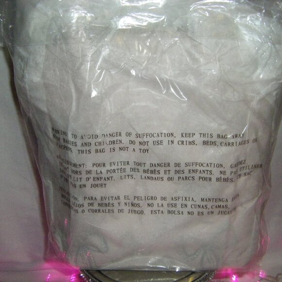 Betsey Johnson LB Lara Coquette Bows Small Blush Tote Bag PomPom Heart Charm NWT - Picture 10 of 11